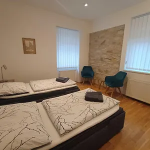 Karlin Apartament